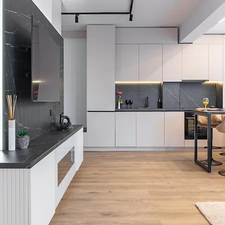 Modern B&c Apartment